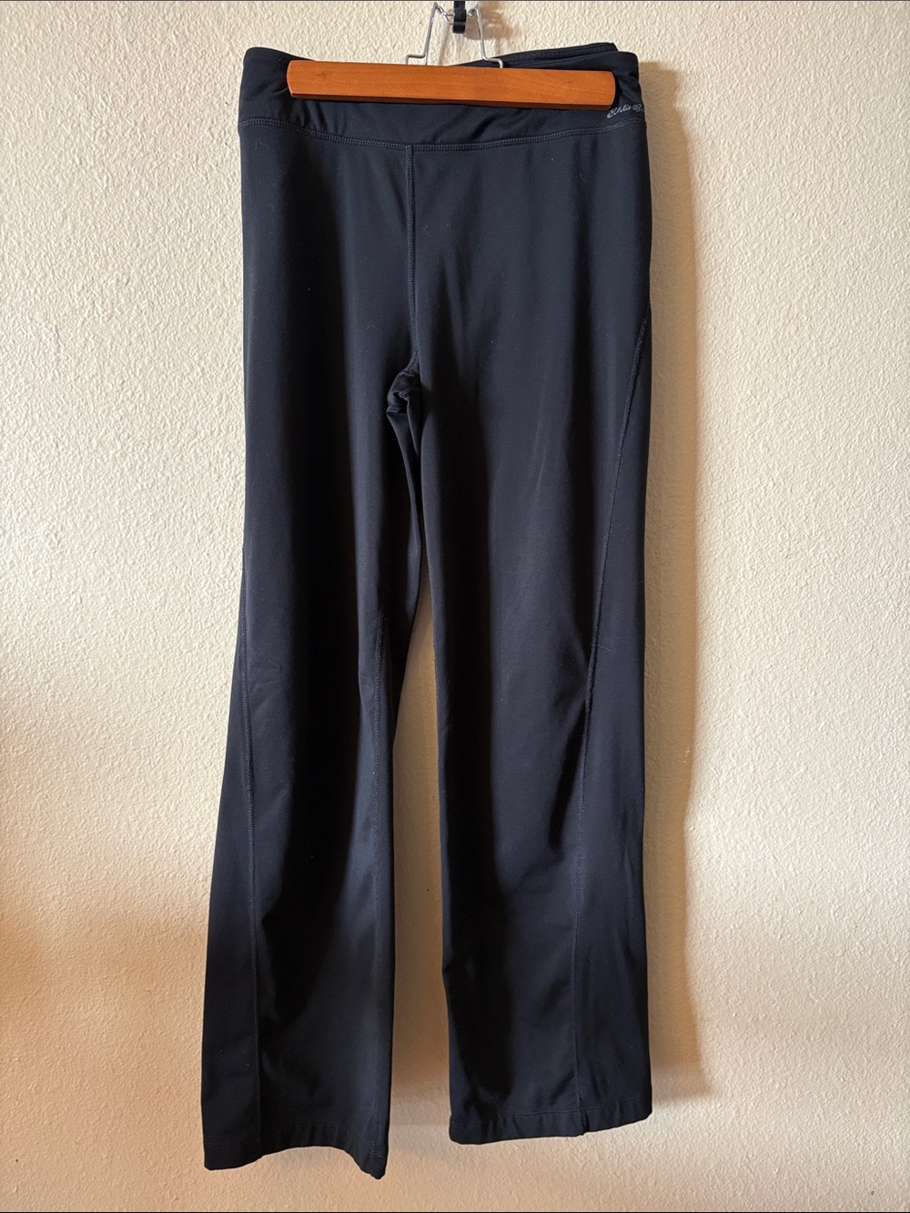 Eddie Bauer Black Bootcut Yoga Pants XL Athletic Stretch Flare Leggings